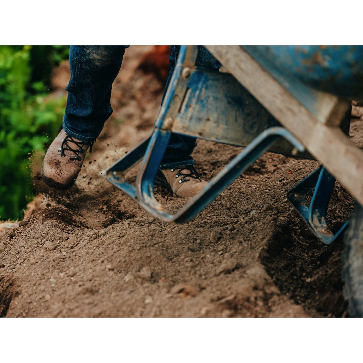 Danner Women's Vicious 4" WP Comp Toe Work Boot - Brown - 13853 11 Danner Women's Vicious 4" WP Comp Toe Work Boot - Brown - 13853 - Image 9