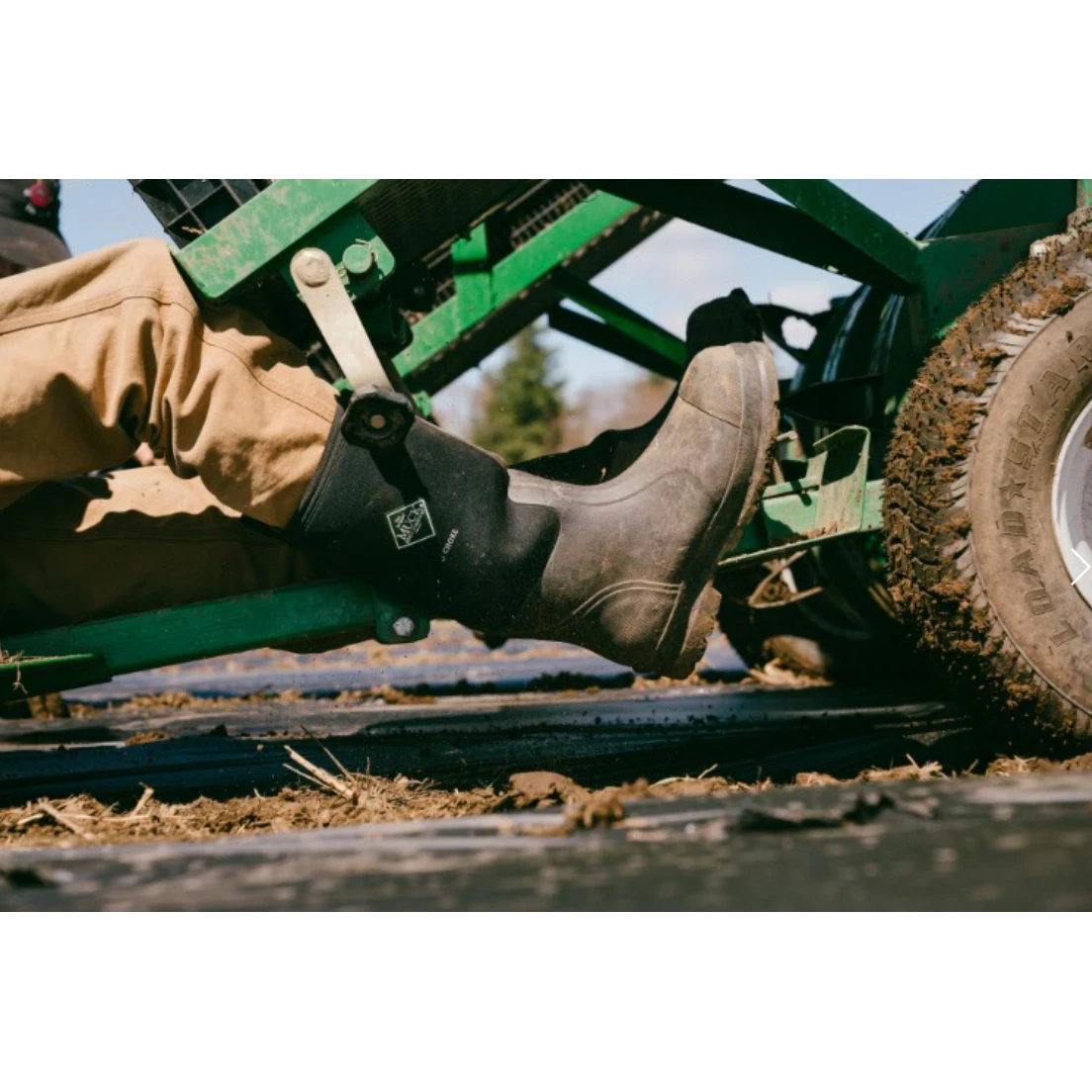 Muck Men's Chore XpressCool Mid 12" WP Wellington Rubber Work Boot - CMCT-900 9 Muck Men's Chore XpressCool Mid 12" WP Wellington Rubber Work Boot - CMCT-900 - Image 7