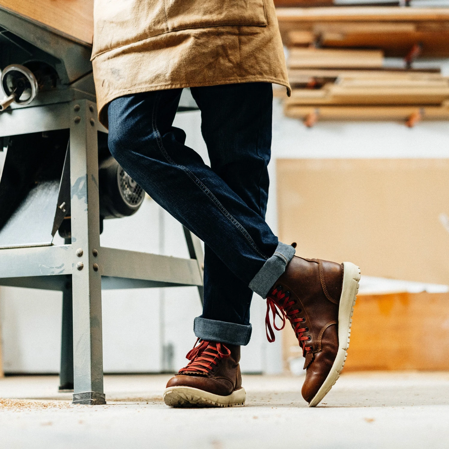 Danner Men's Logger 917 GTX 6" WP Lifestyle Boot - Monk's Robe - 34651 11 Danner Men's Logger 917 GTX 6" WP Lifestyle Boot - Monk's Robe - 34651 - Image 9